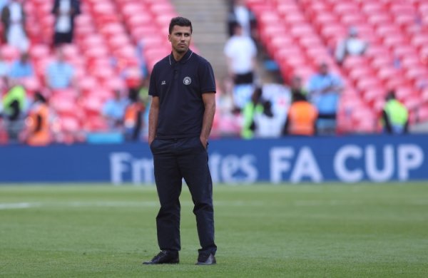 民众:罗德里下赛季末左券到期能否重回巅峰存疑,曼城需保捏耐烦